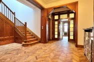 Gallery 01