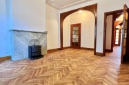 Gallery 01