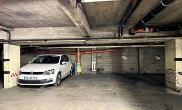 3 emplacements de parking - Abbaye/Vleurgat