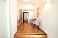 Gallery 01