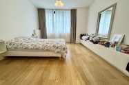 Gallery 01