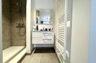 Gallery 01